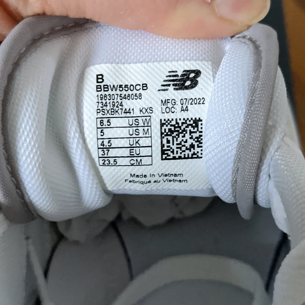 New Balance 550 - Womens 6.5 - Picture 6 of 9